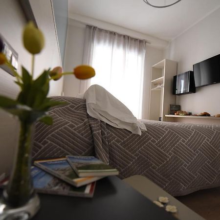 Nicola'S Luxury Rooms Матера Экстерьер фото