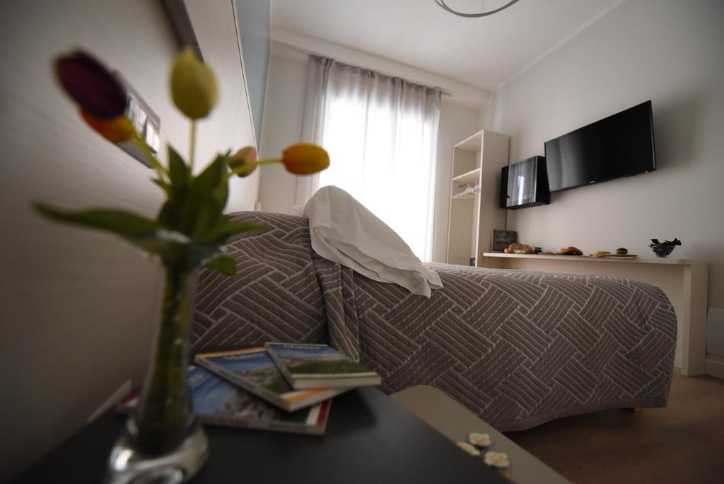 Nicola'S Luxury Rooms Матера Экстерьер фото